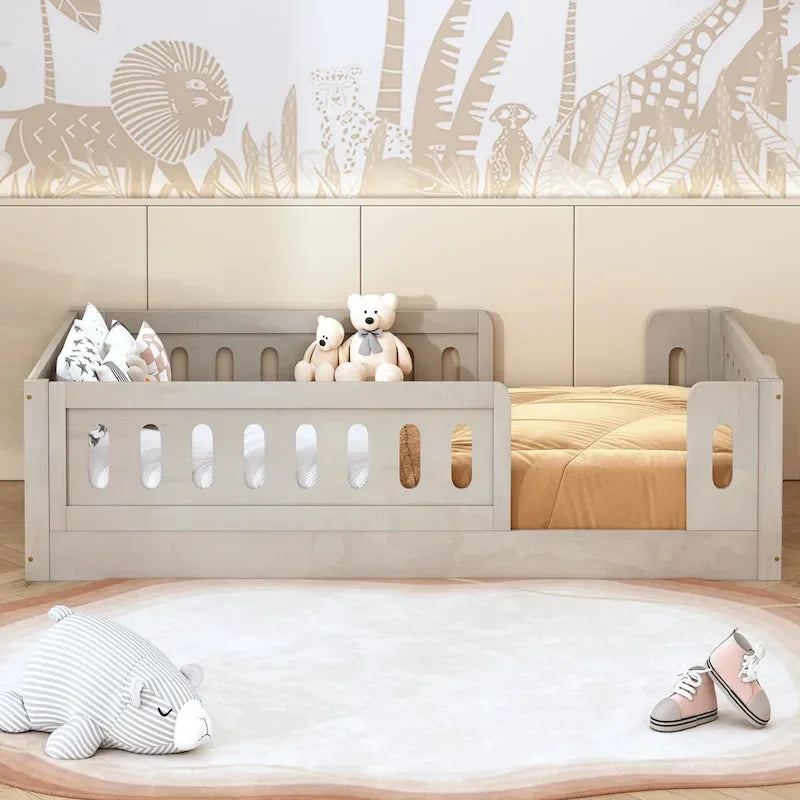 Letto a piattaforma singolo per bambini naturale/bianco con ringhiera semi-chiusa, 1 bambino