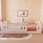 Letto a piattaforma singolo per bambini naturale/bianco con ringhiera semi-chiusa, 1 bambino