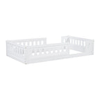 Letto a piattaforma singolo per bambini naturale/bianco con ringhiera semi-chiusa, 1 bambino