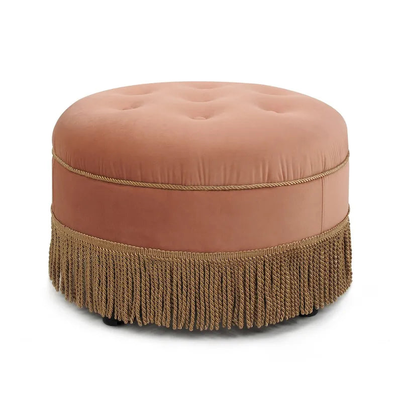Pouf rotondo d'accento in velluto color pesca, arancione e giallo dorato, trapuntato con frange, monoposto