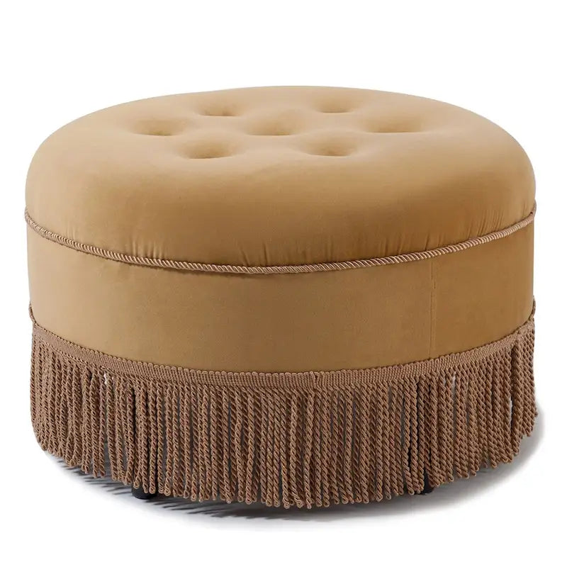 Pouf rotondo d'accento in velluto color pesca, arancione e giallo dorato, trapuntato con frange, monoposto