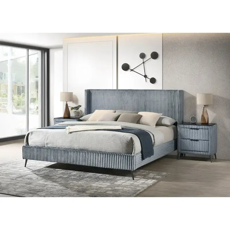 Set letto con pannello ad alette in velluto a coste blu con 2 comodini e panca – King/Queen, 2 persone